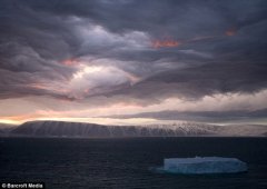 澳门威尼斯人官网：格陵兰岛天空现“末世景象” 如电影画面(图)